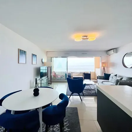 2 Bedrooms With Sea View - Victoria Palace Apartment